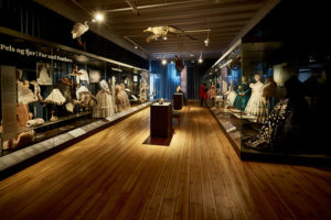 Museum cases - Statens naturhistoriske museum